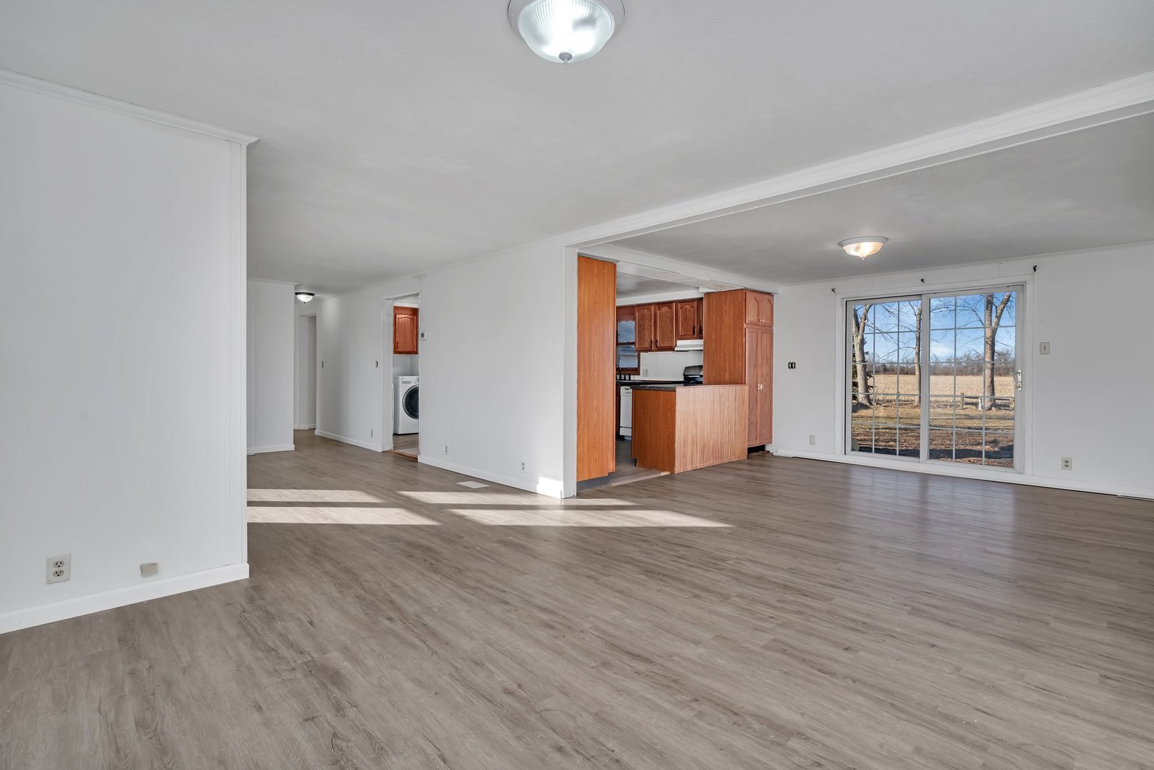 1130 N Division Street