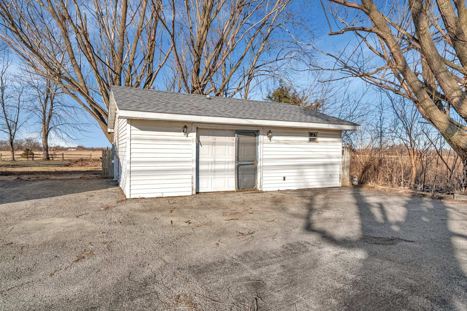 1130 N Division Street