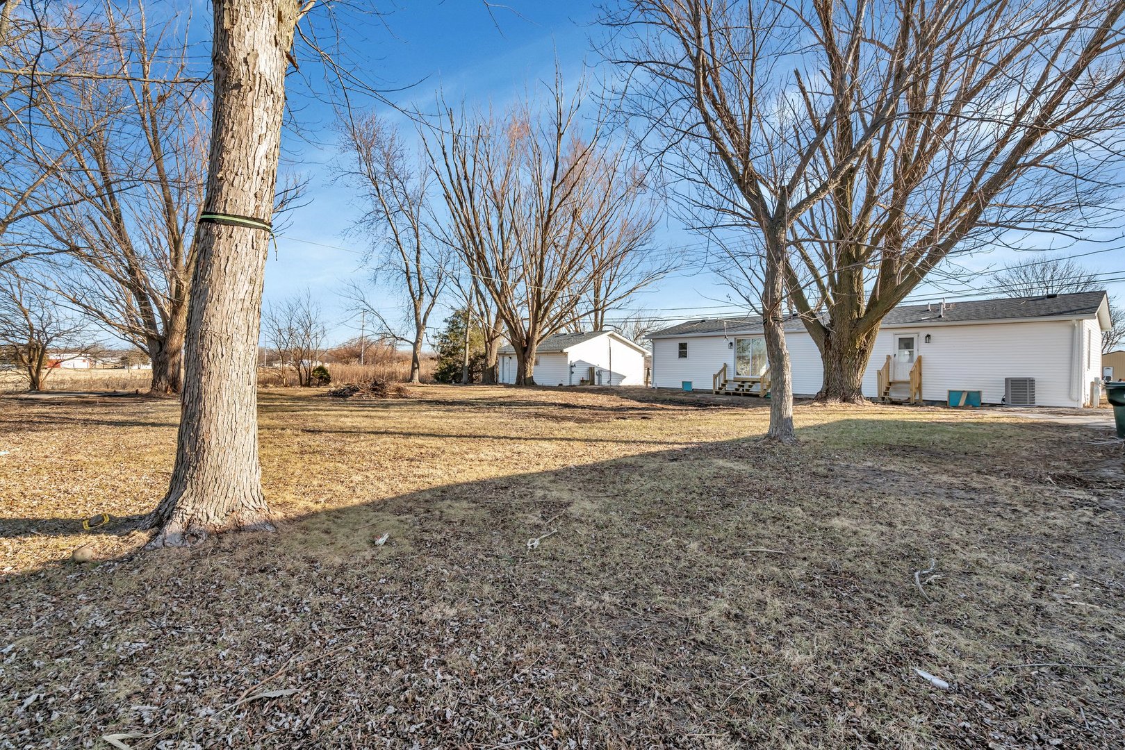 1130 N Division Street