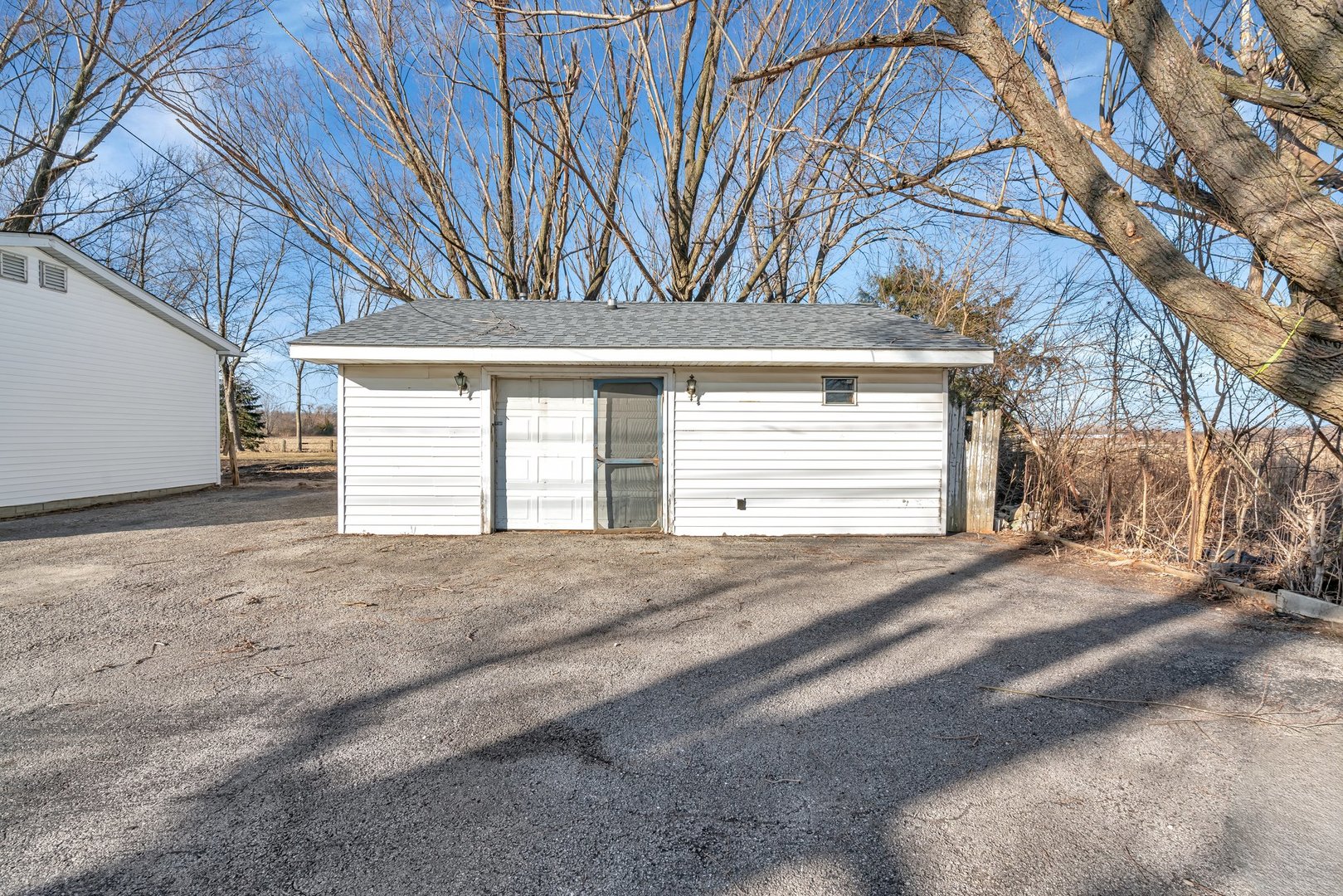 1130 N Division Street