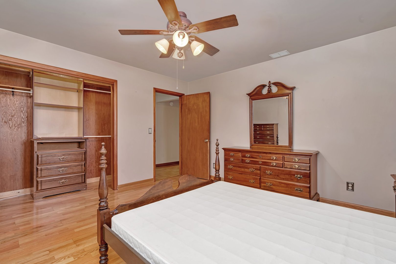 455 S Division Street