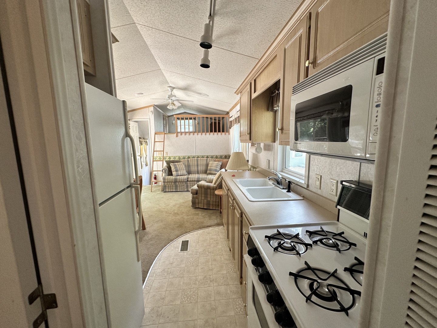 268 Fossil Bay Court