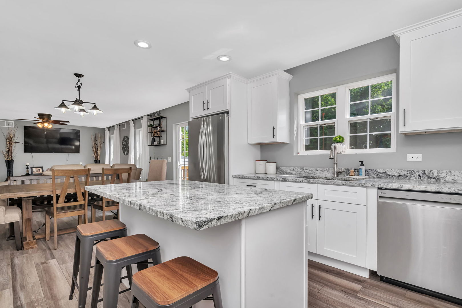 2277 Parklake Drive