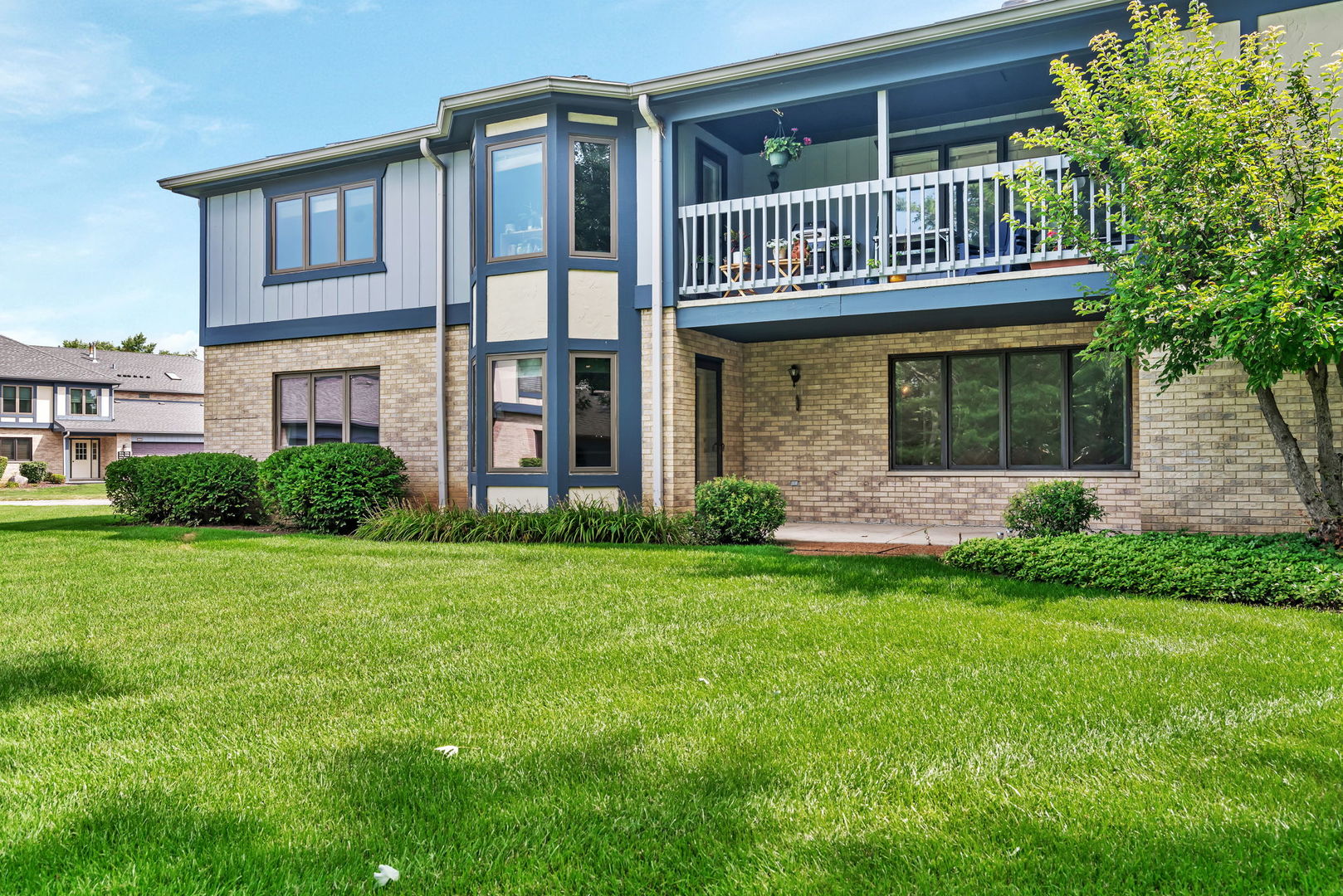 2525 Harbor Drive Unit: 2525