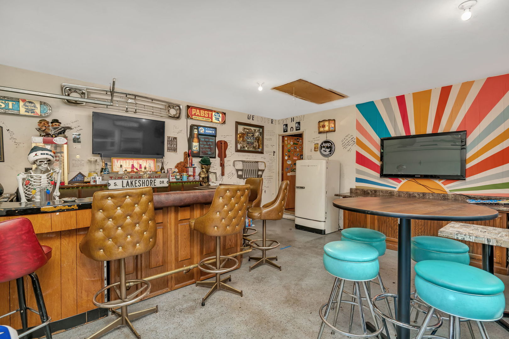 925 Maitland Drive