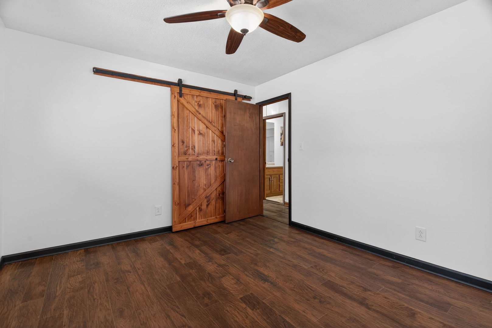 34146 S Wildwood Street