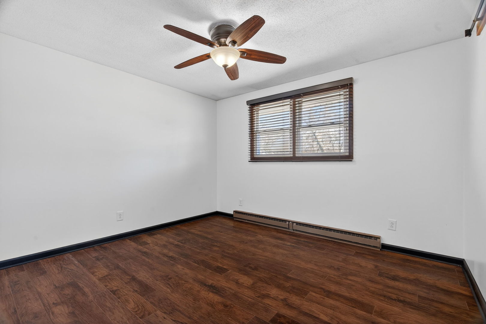 34146 S Wildwood Street