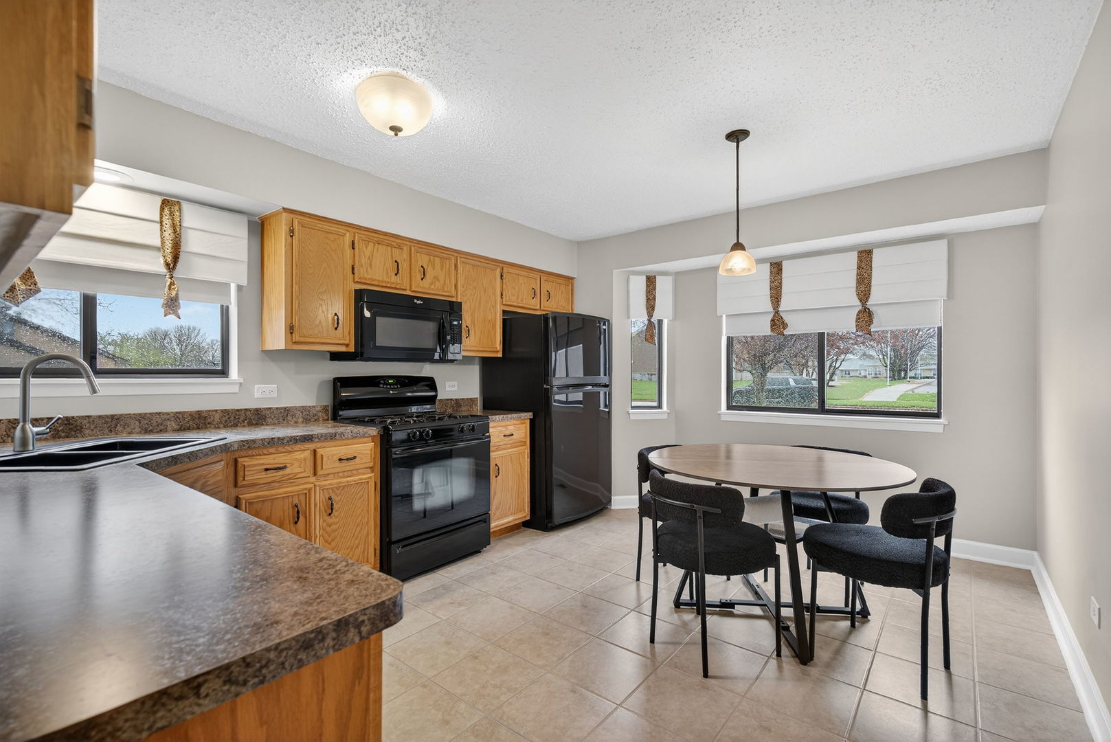 1229 Lakewood Drive Unit: A