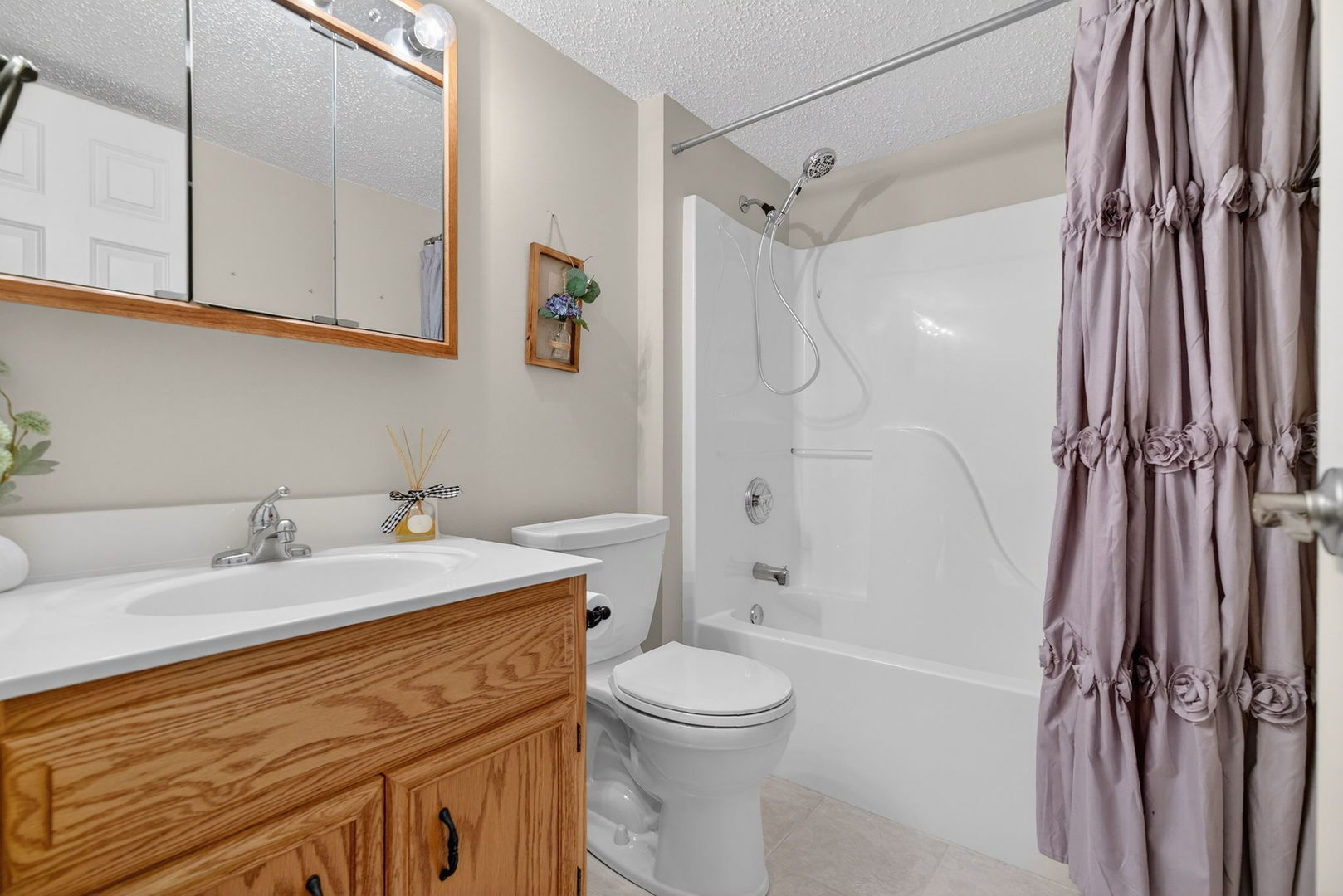 1229 Lakewood Drive Unit: A