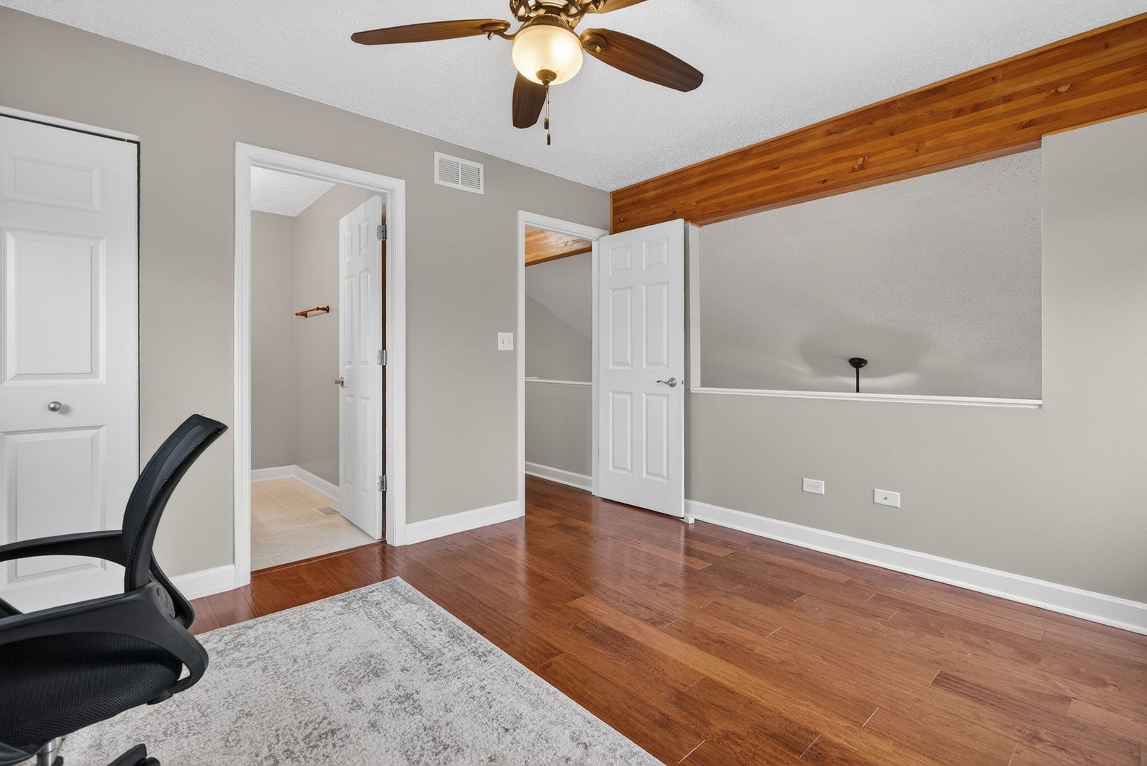 1229 Lakewood Drive Unit: A