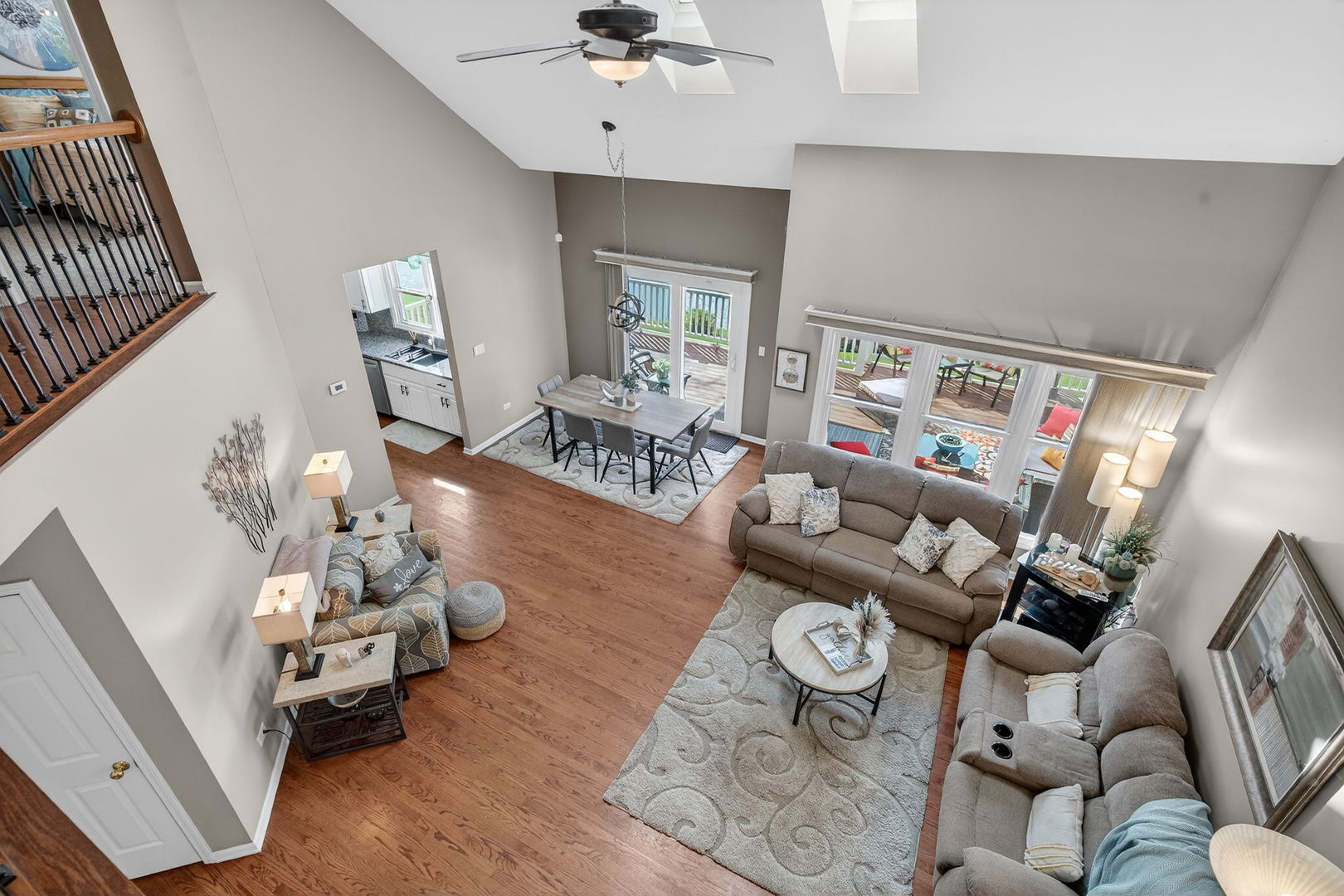 3434 Lake Shore Drive