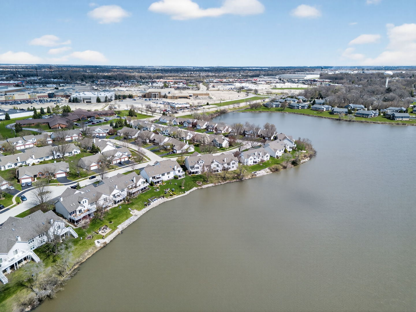 3434 Lake Shore Drive