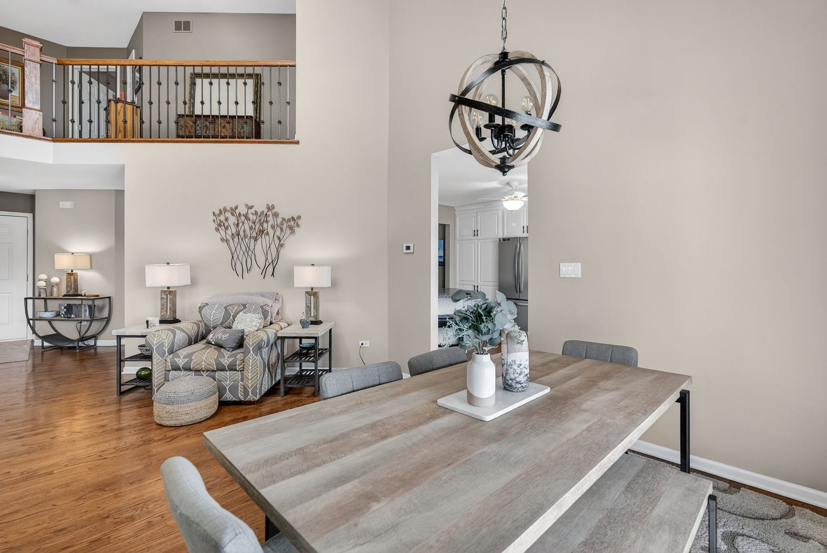 3434 Lake Shore Drive