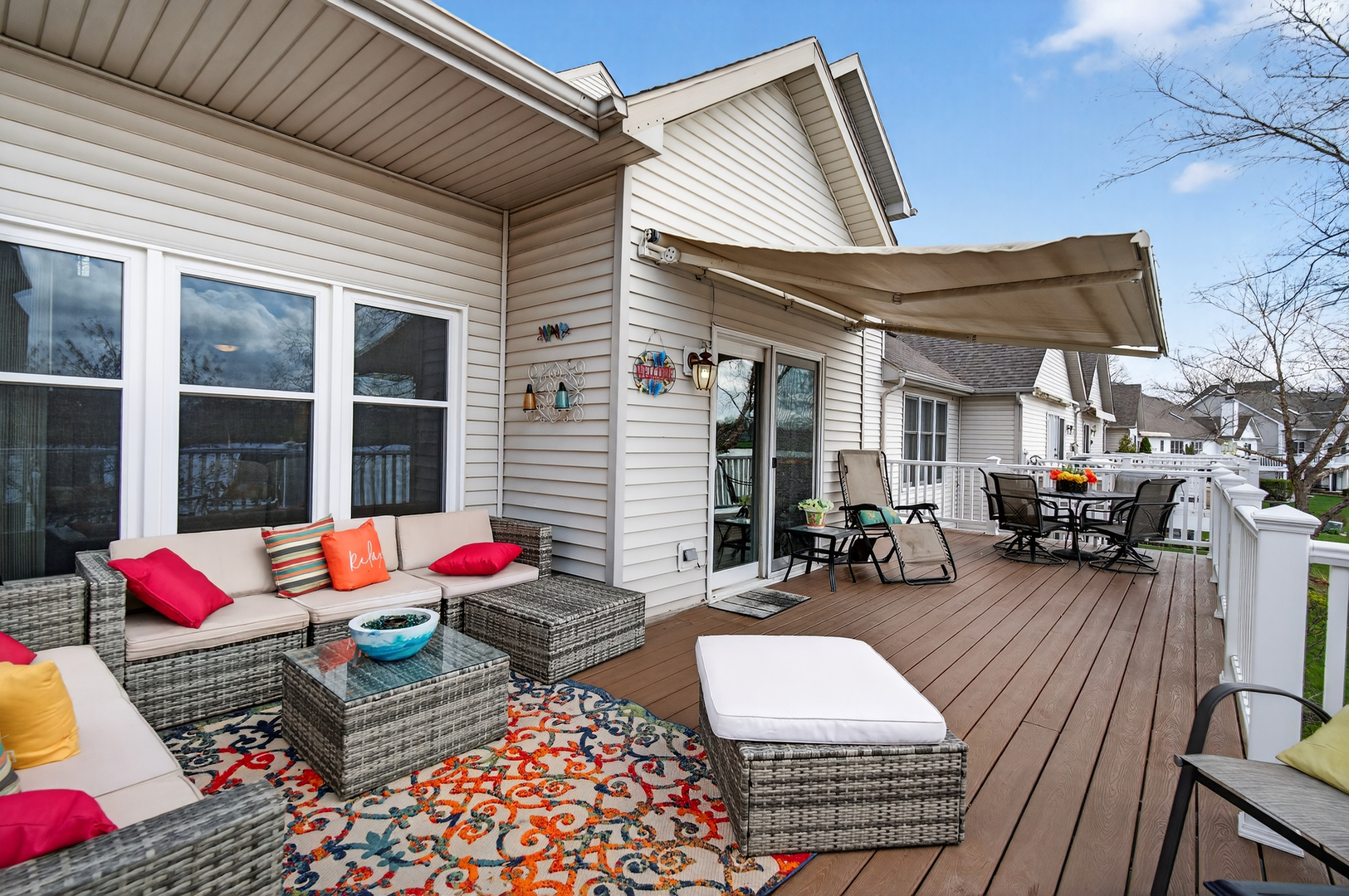 3434 Lake Shore Drive