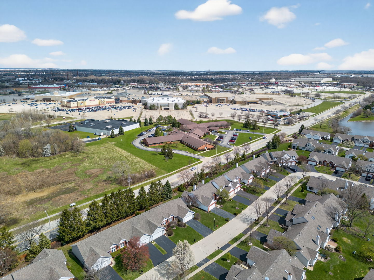 3434 Lake Shore Drive