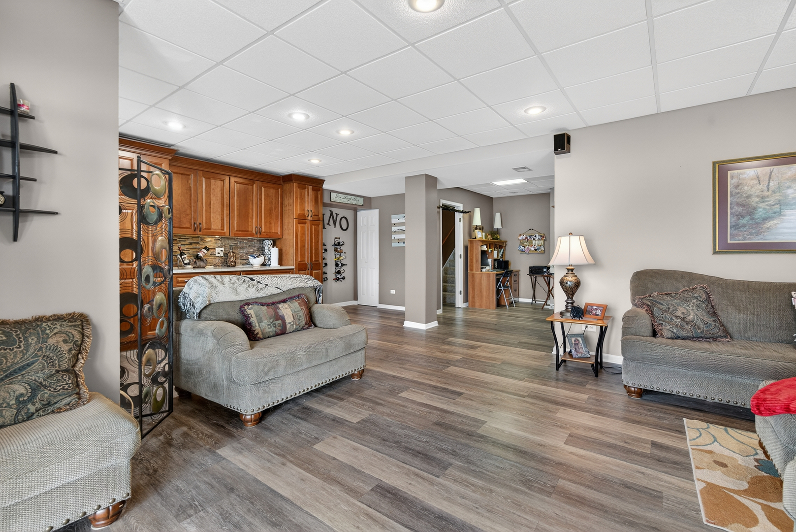 3434 Lake Shore Drive