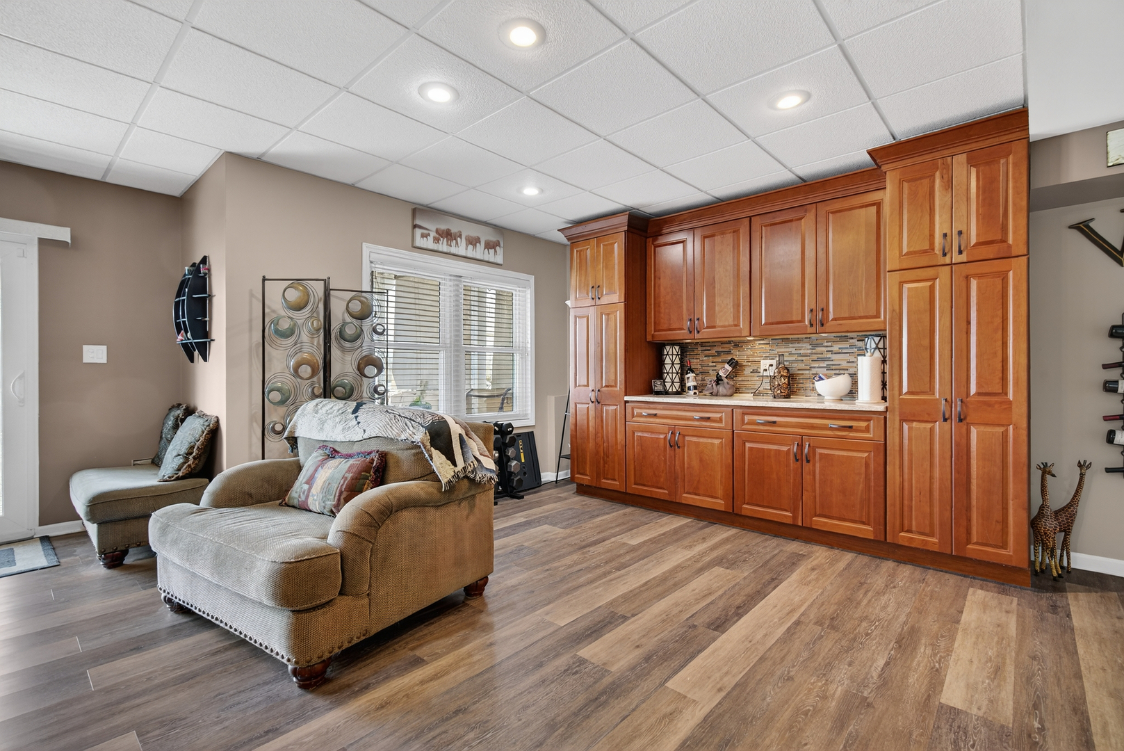 3434 Lake Shore Drive