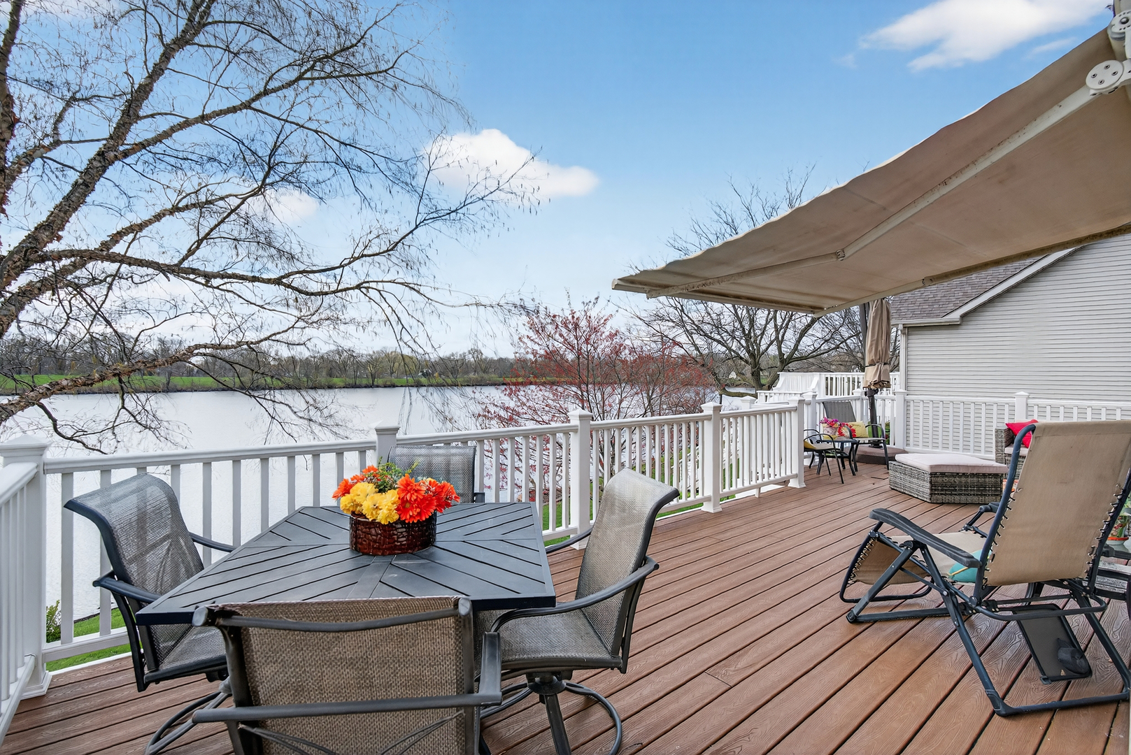 3434 Lake Shore Drive