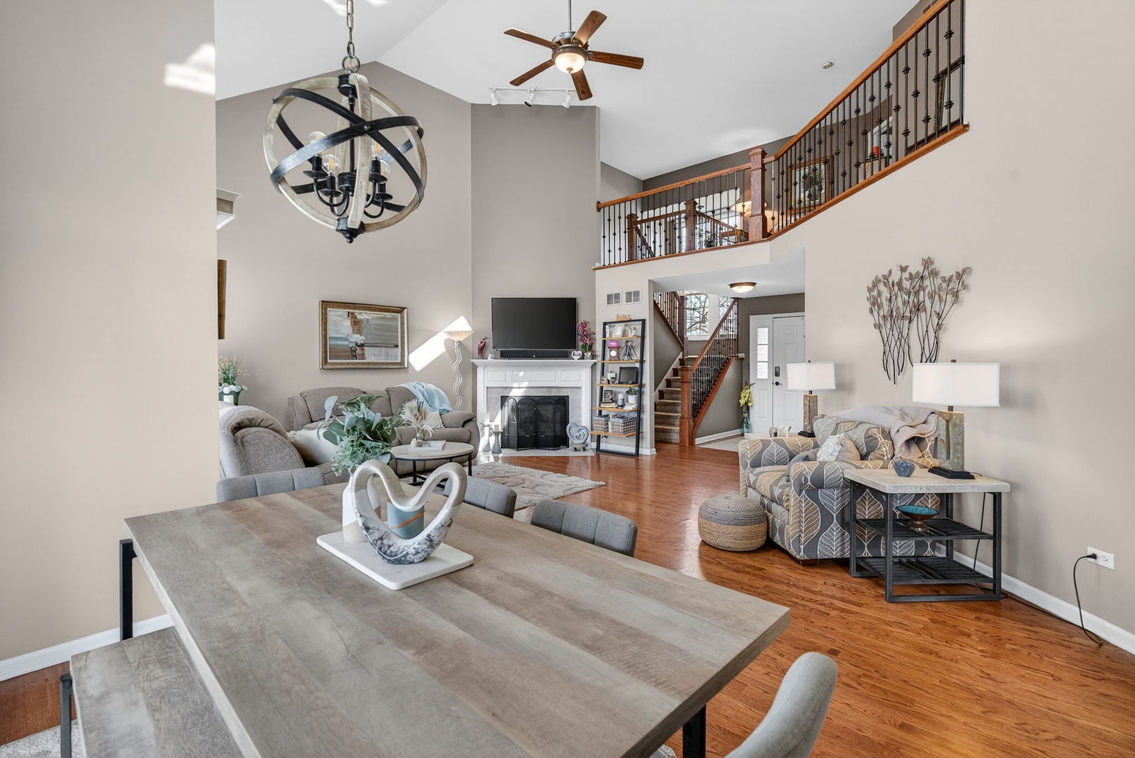 3434 Lake Shore Drive