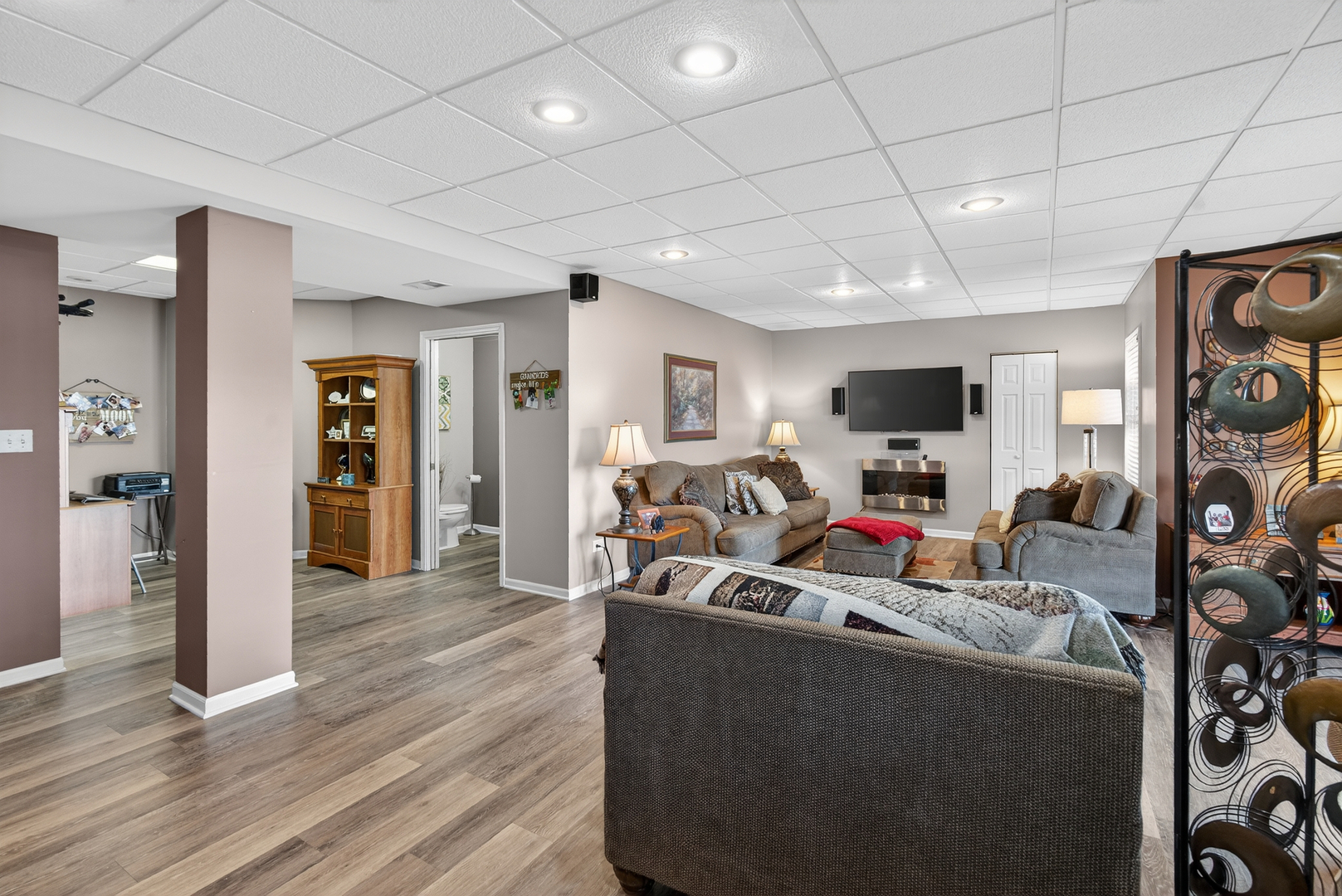 3434 Lake Shore Drive