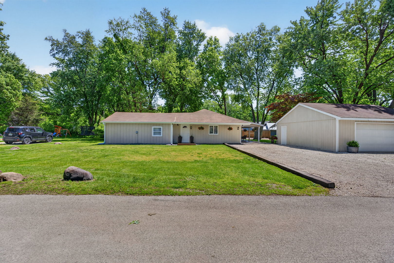 28343 S Cedar Lane