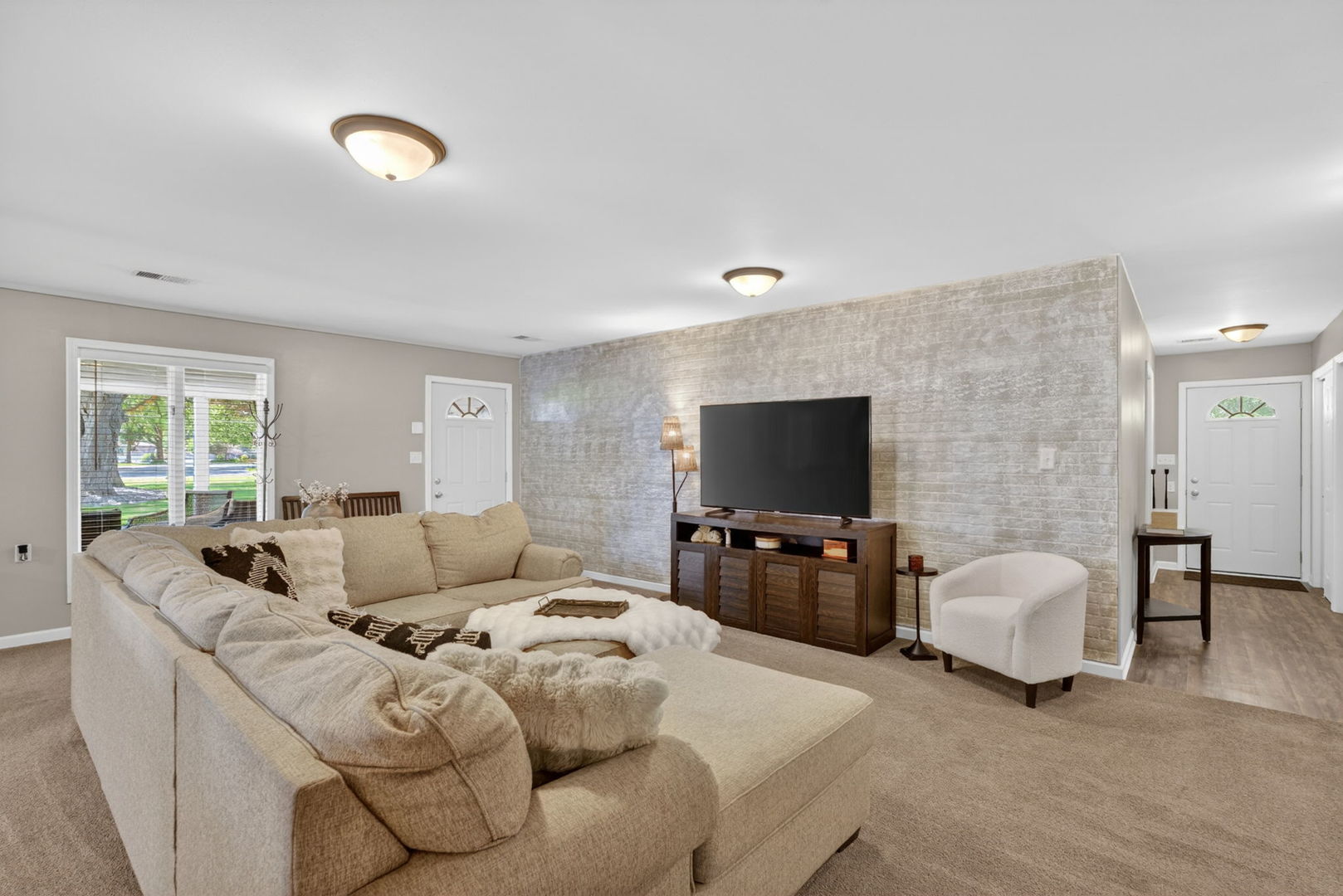 28343 S Cedar Lane