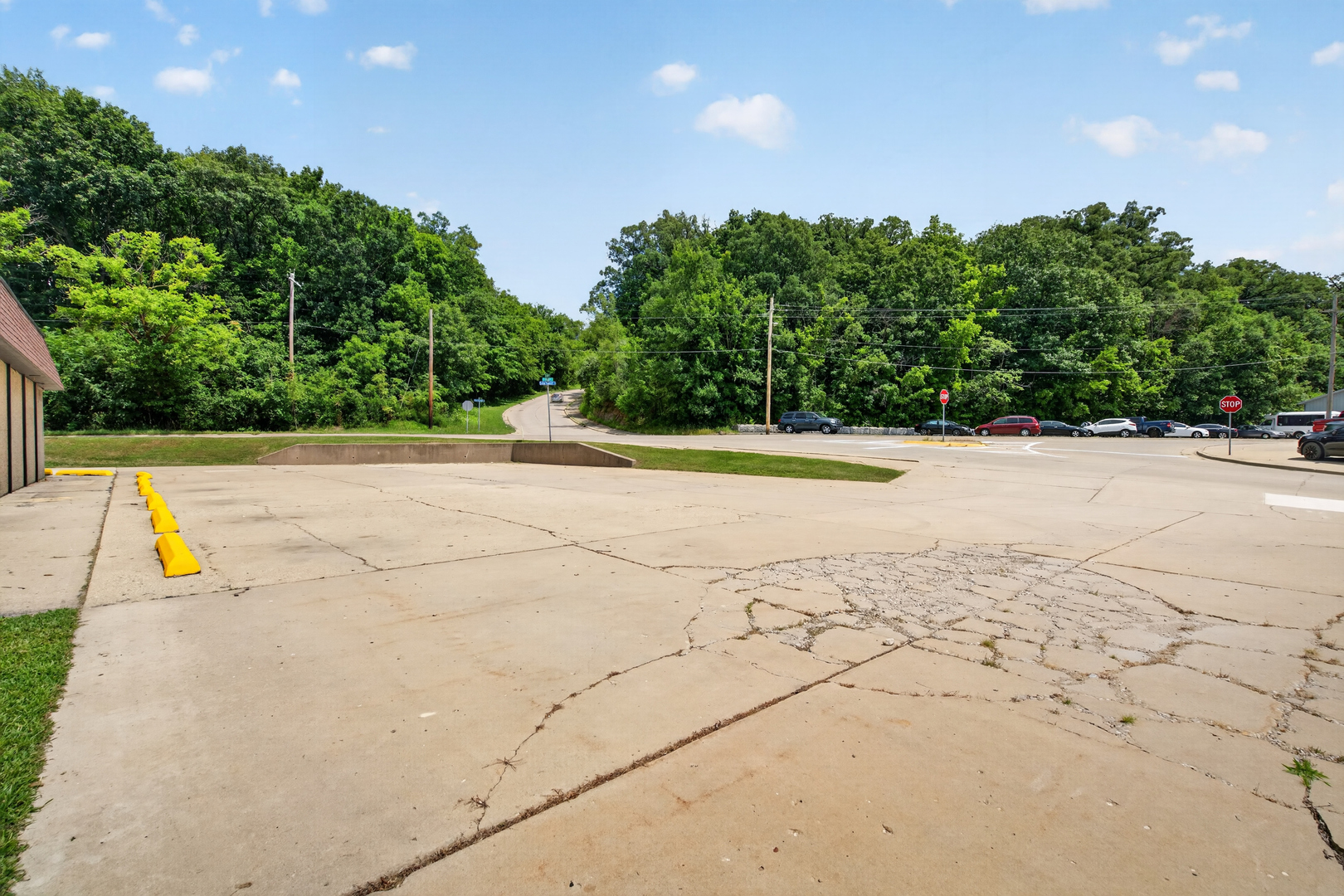 800 W Bluff Street