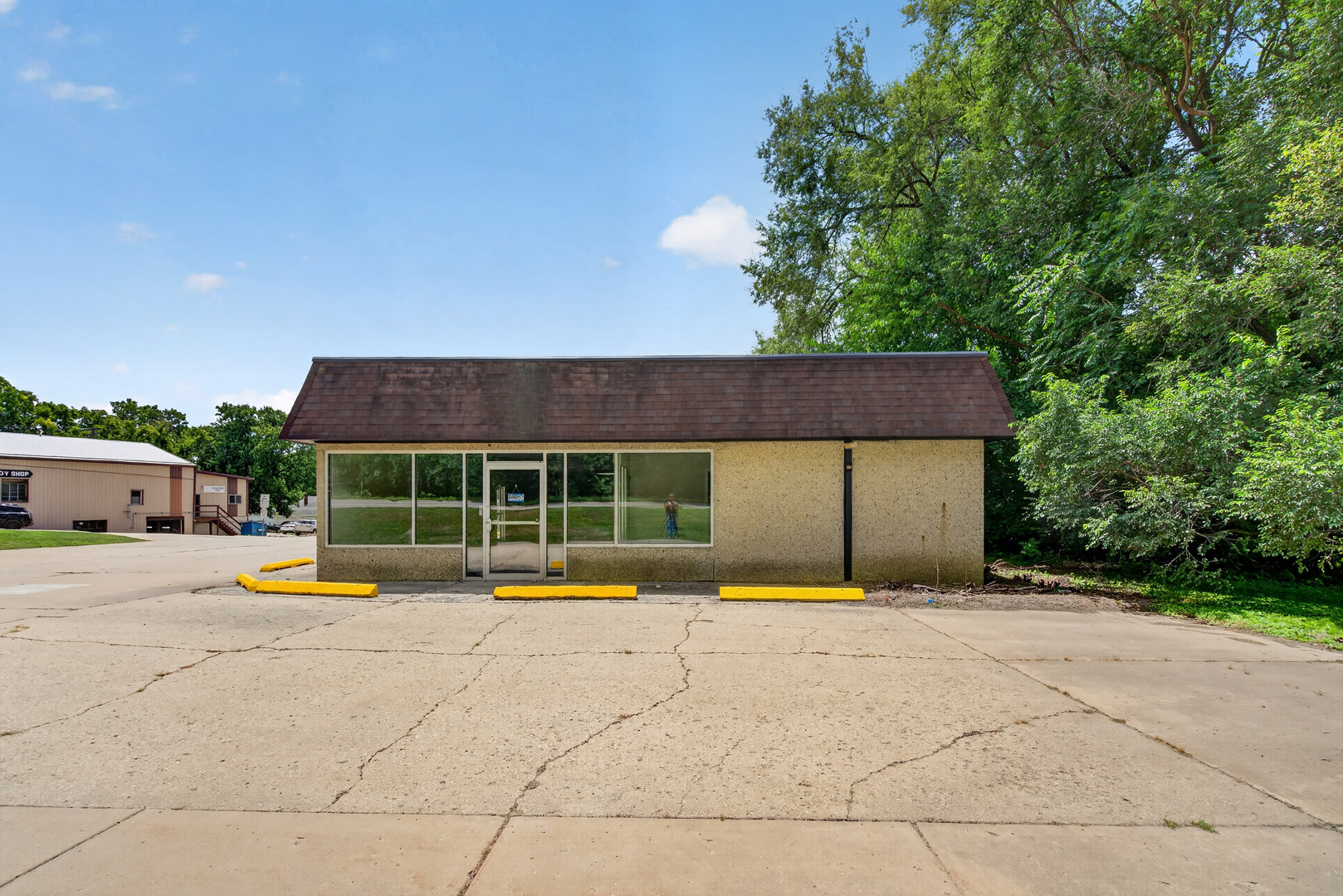 800 W Bluff Street