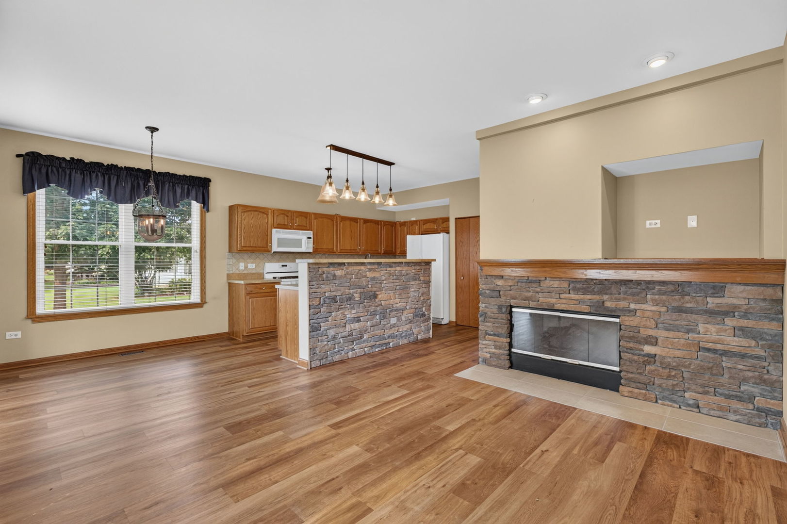 21217 Prince Lake Court