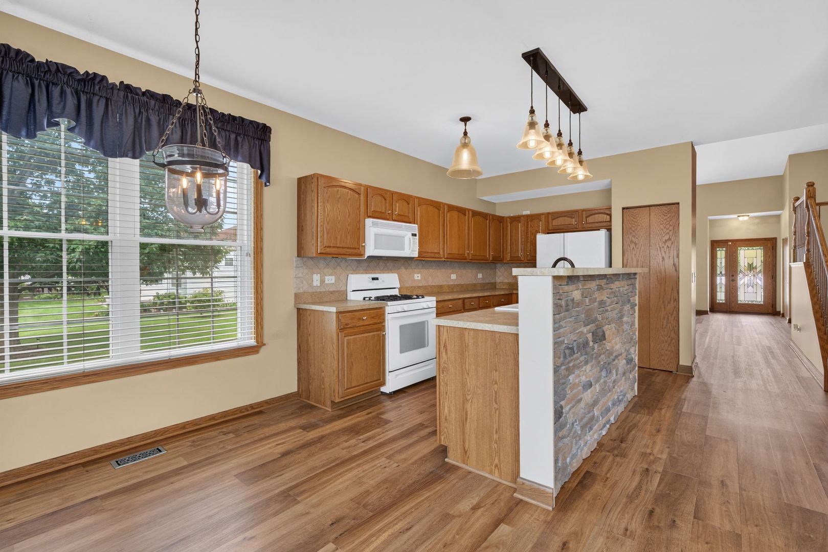 21217 Prince Lake Court