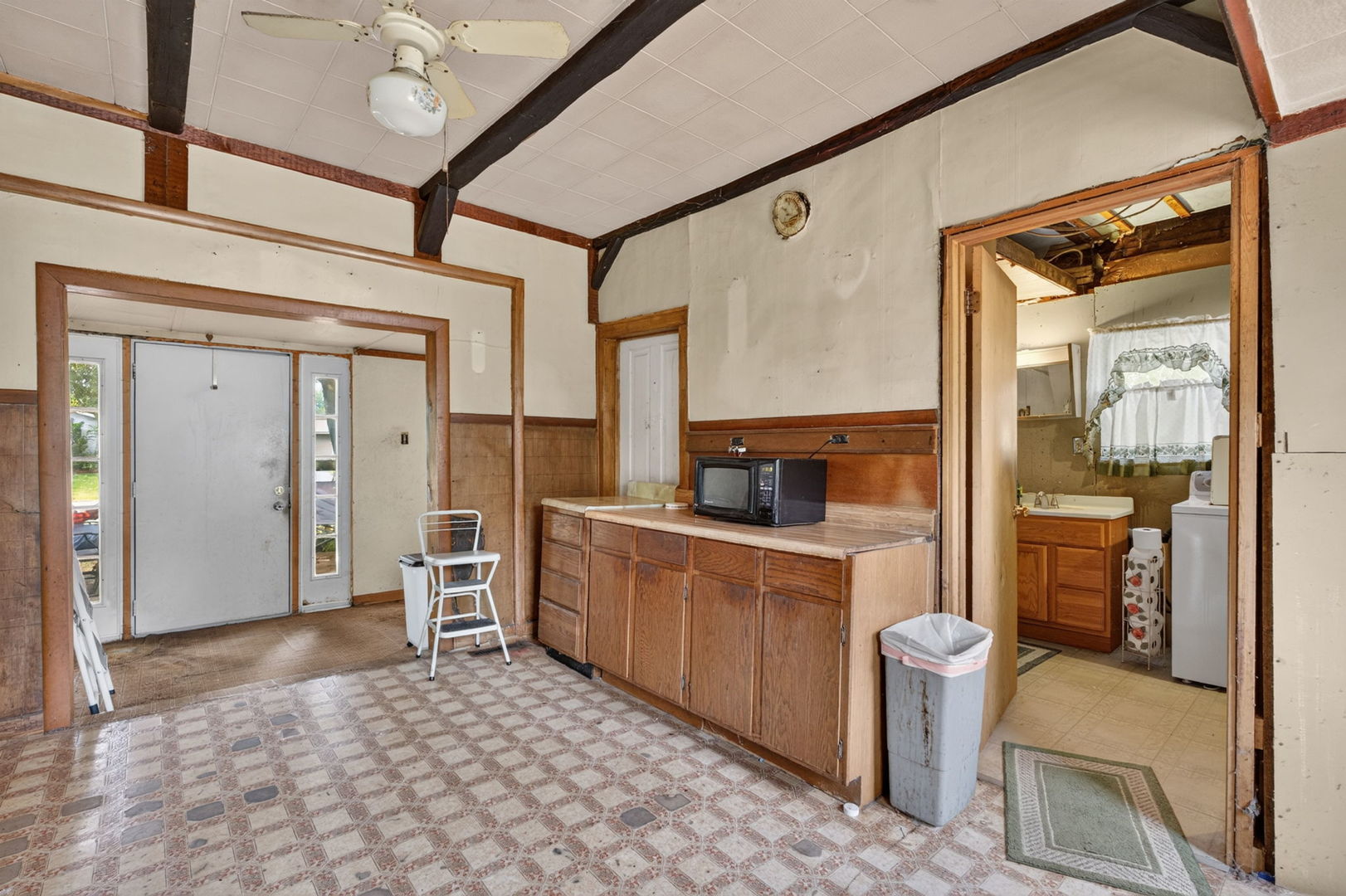 406 W 3rd Street