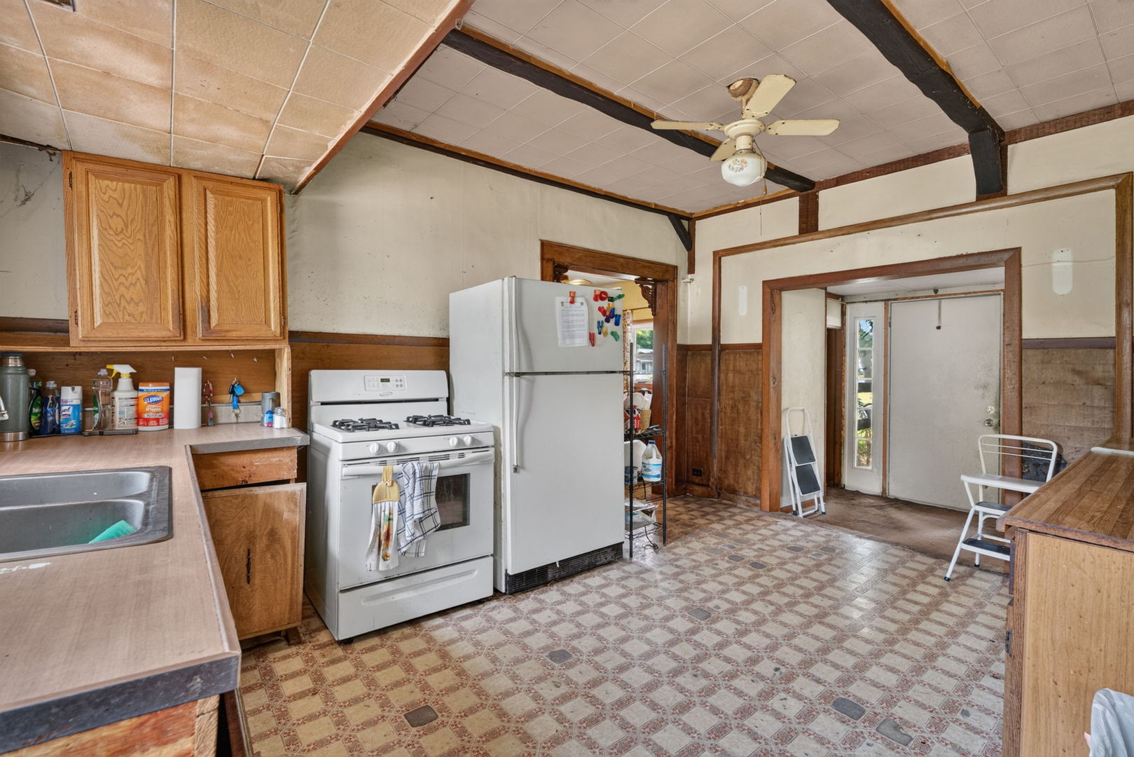 406 W 3rd Street