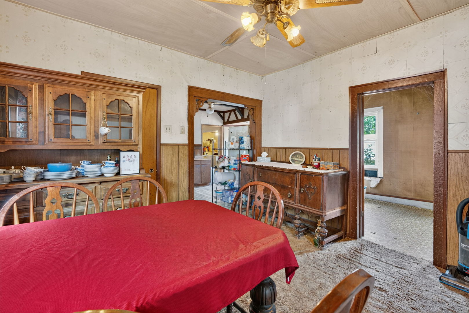 406 W 3rd Street