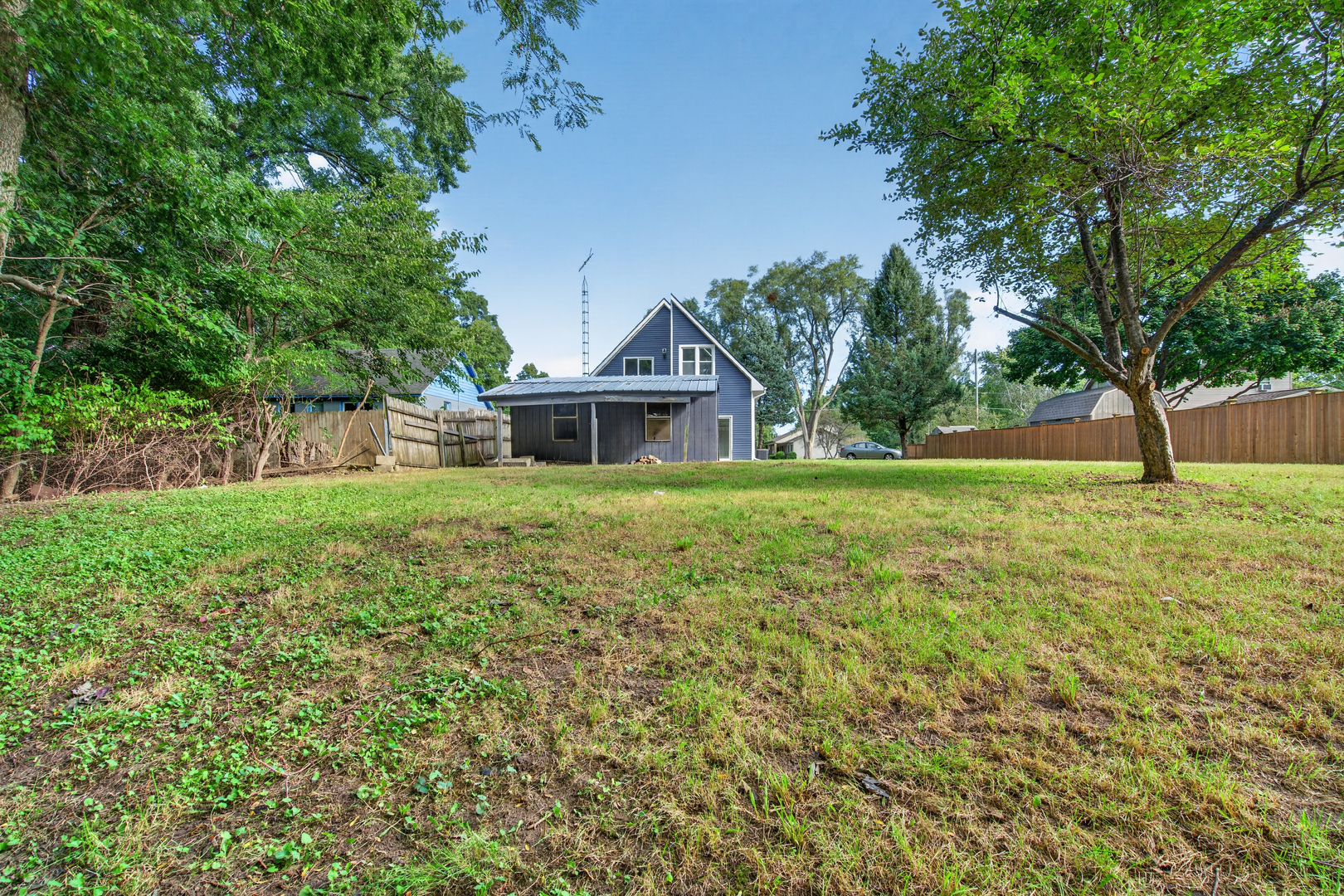 335 E Southmor Road