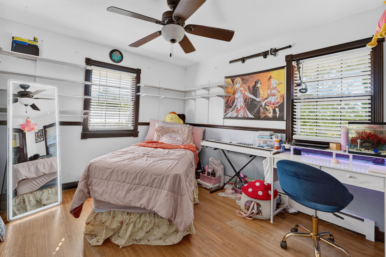 290 W 3rd Street