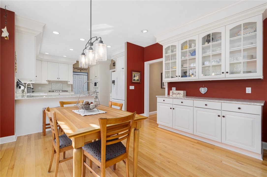 211 Woodridge Drive