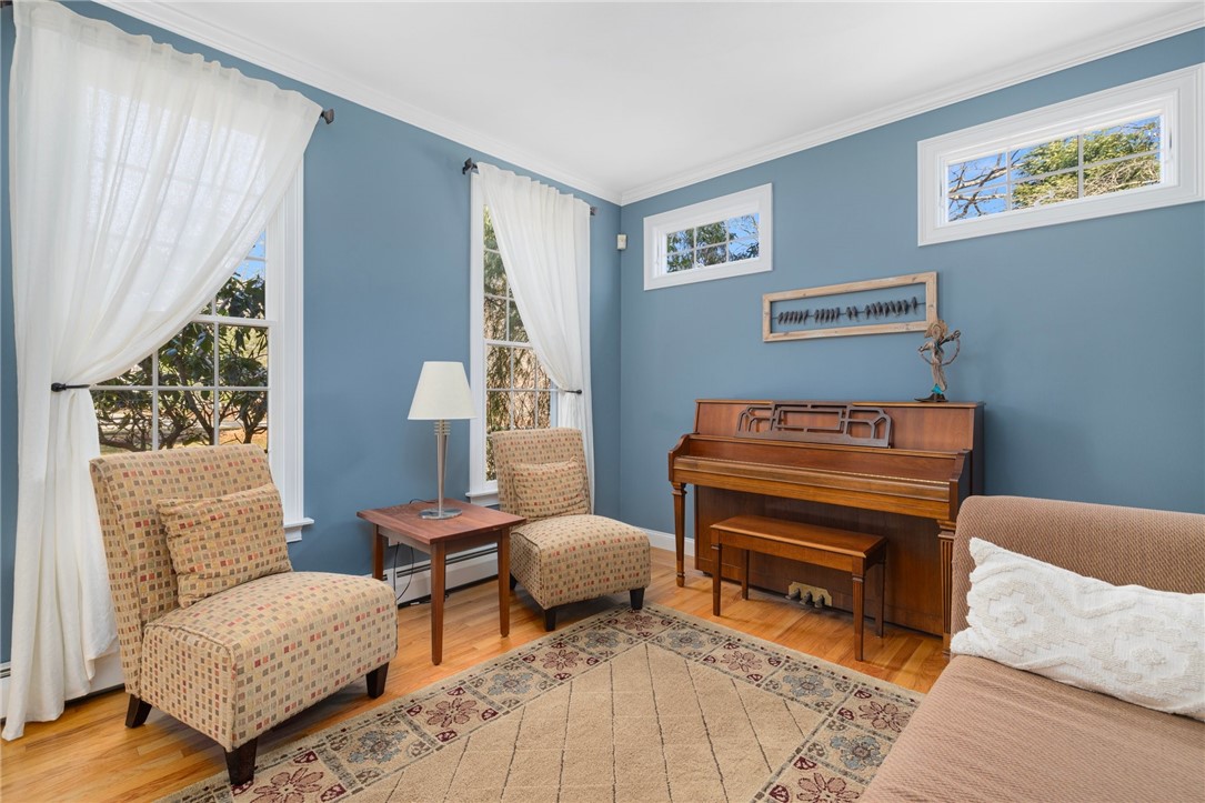 211 Woodridge Drive