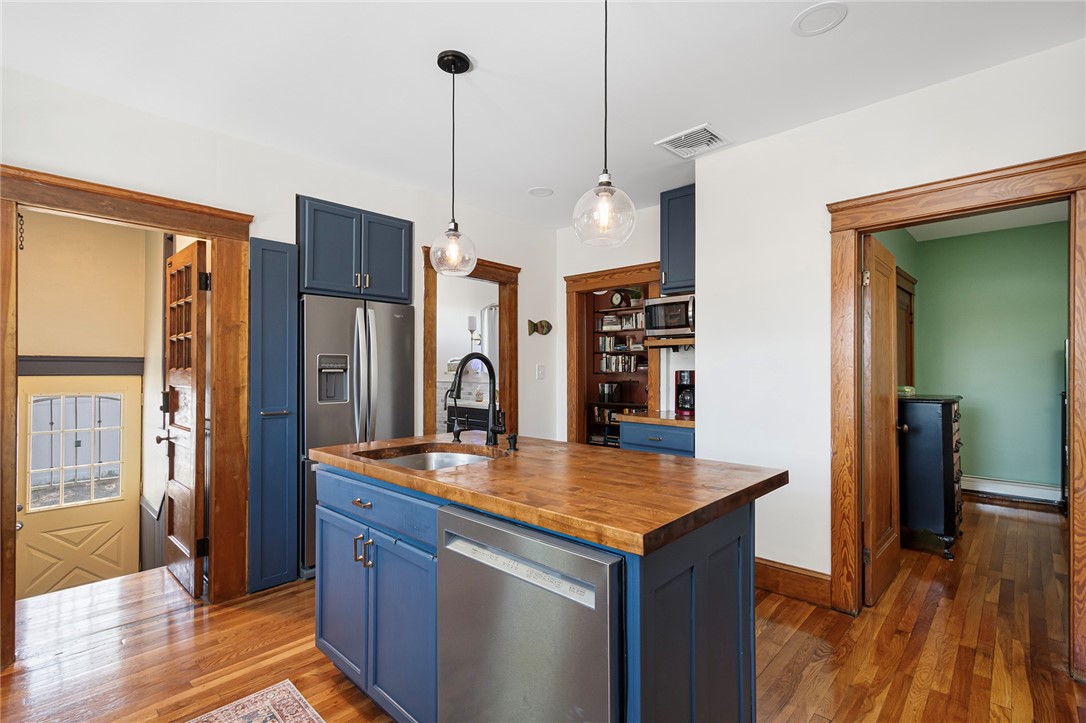 104 Lyman Street