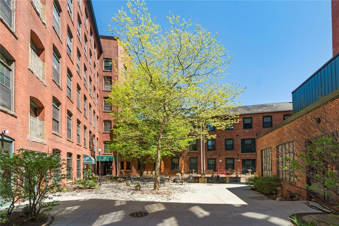 14 Imperial Place 302