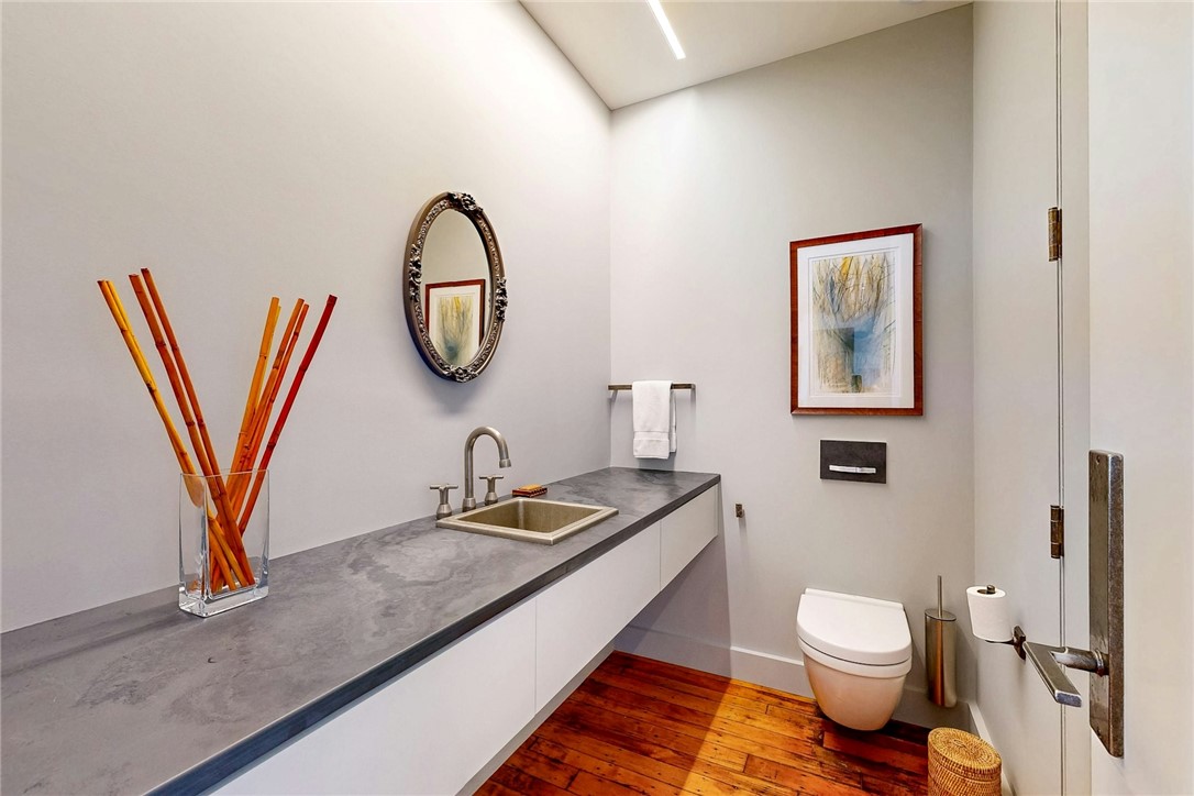 14 Imperial Place 302