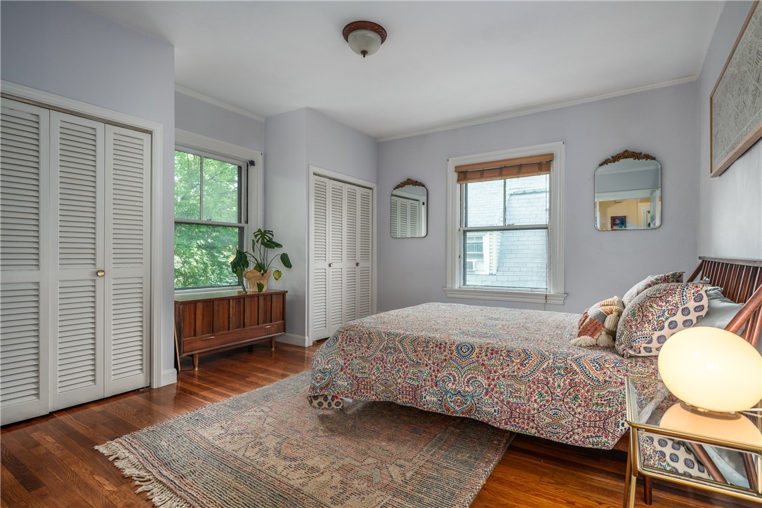 203 Lexington Avenue