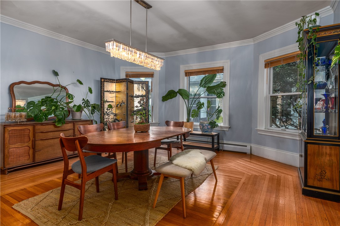 203 Lexington Avenue