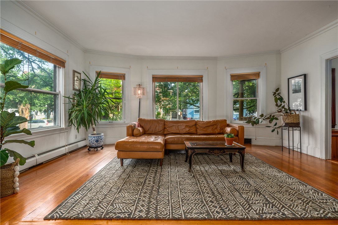203 Lexington Avenue