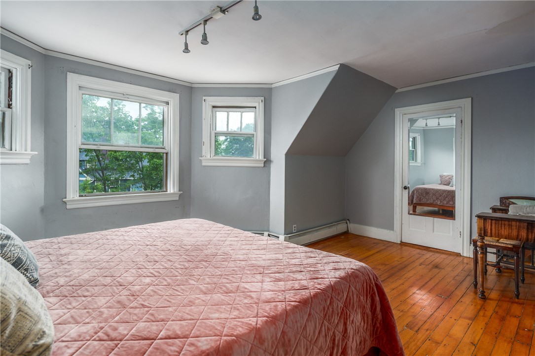 203 Lexington Avenue