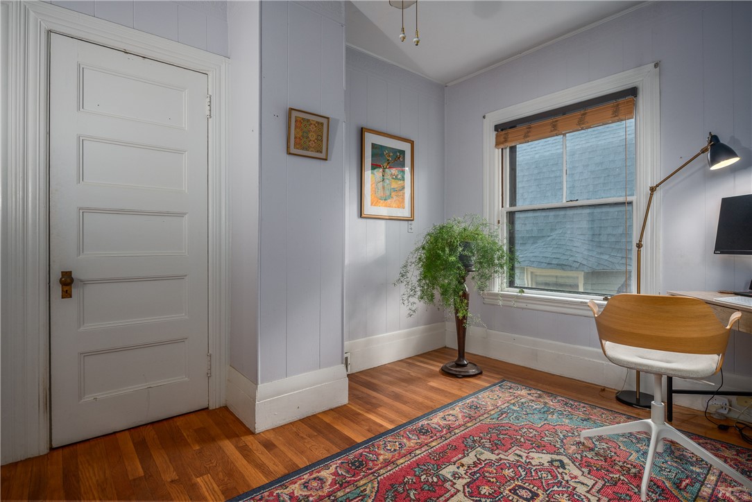 203 Lexington Avenue
