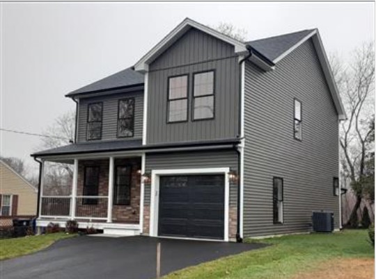 104 Crescent Road