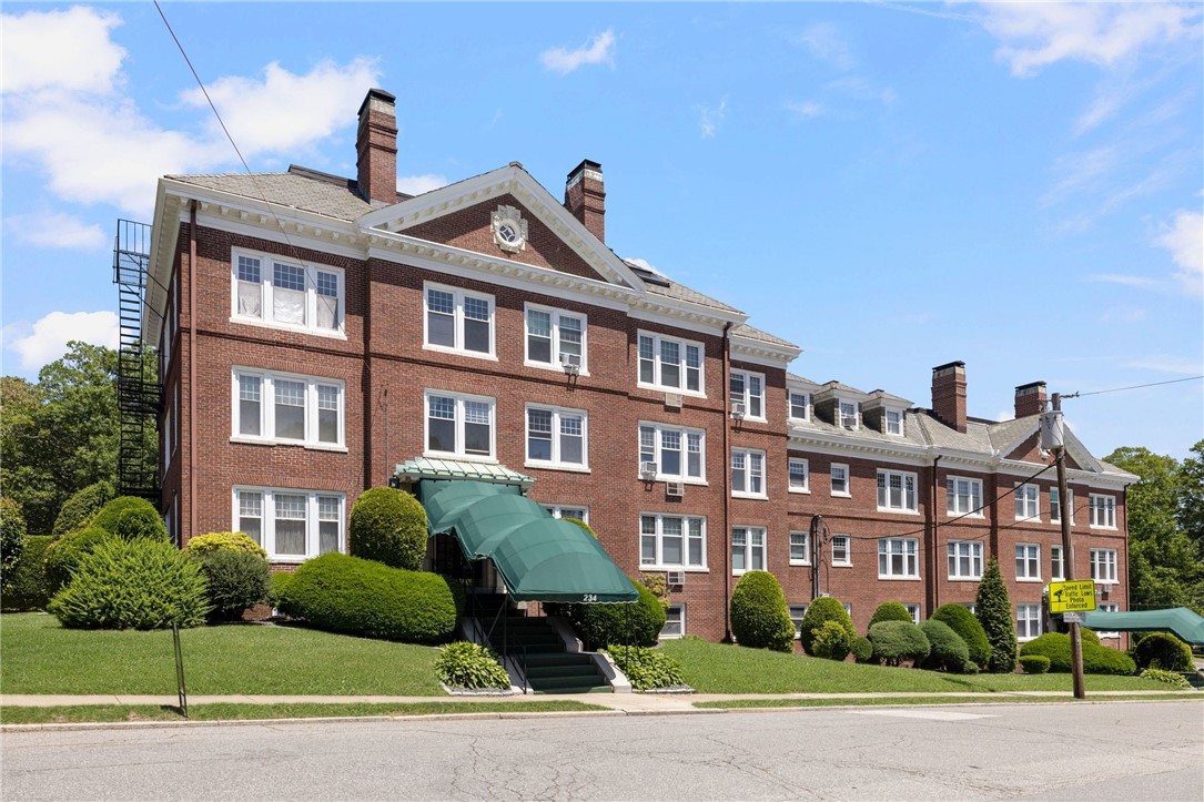 234 President Avenue 4