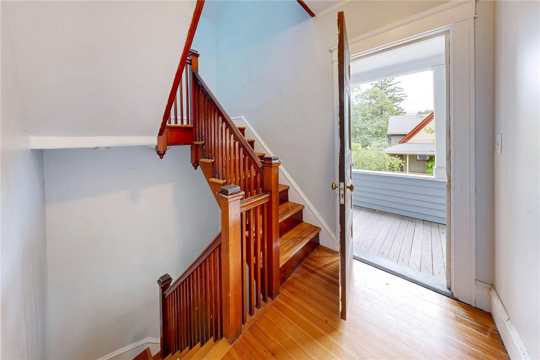133 Sixth Street 2