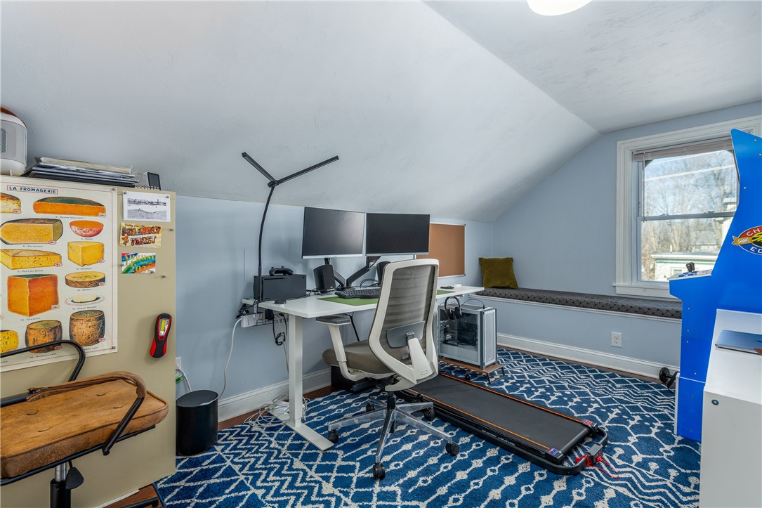 121 Doyle Avenue 2