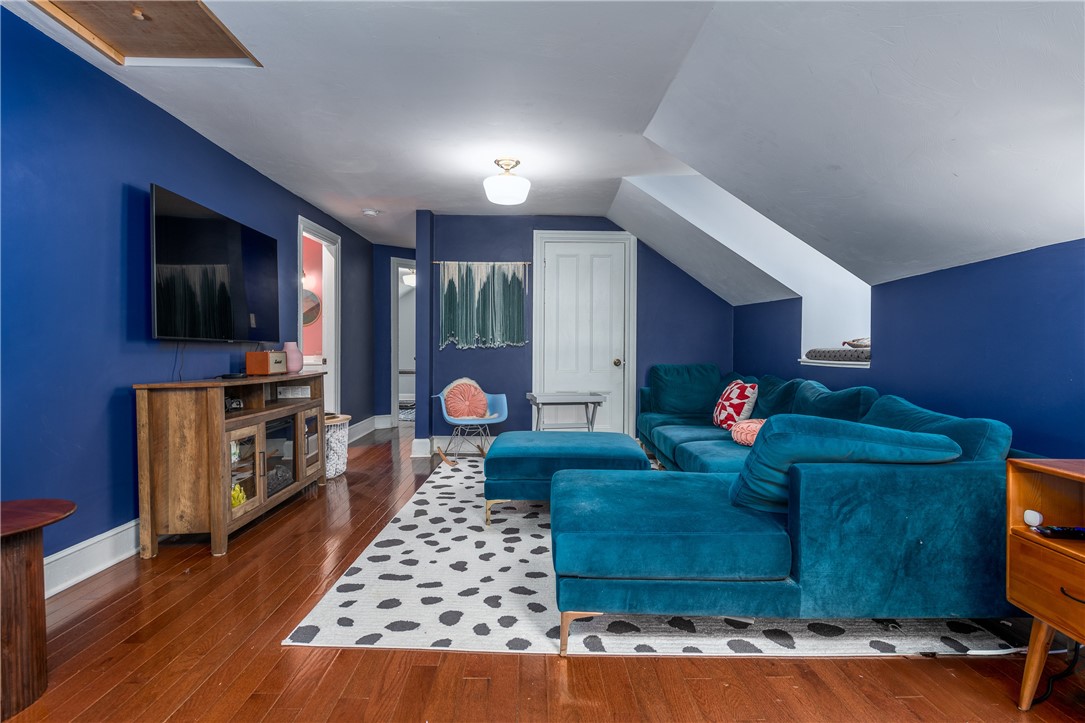 121 Doyle Avenue 2